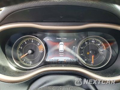 Zdjęcie 9 z 12 samochodu: 2017 JEEP CHEROKEE LIMITED VIN:1C4PJMDB5HW519570 - miniatura