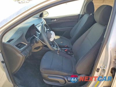 Zdjęcie 7 z 13 samochodu: 2018 HYUNDAI ACCENT SE VIN:3KPC24A30JE012939 - miniatura