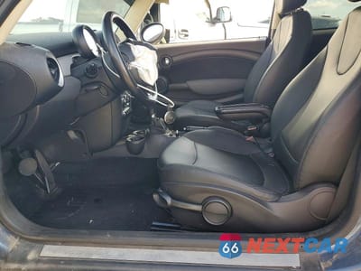 Zdjęcie 7 z 12 samochodu: 2011 MINI COOPER VIN:WMWSU3C51BT097486 - miniatura