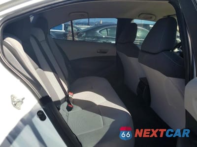 Zdjęcie 10 z 11 samochodu: 2022 TOYOTA COROLLA LE VIN:JTDEPMAE3N3022776 - miniatura