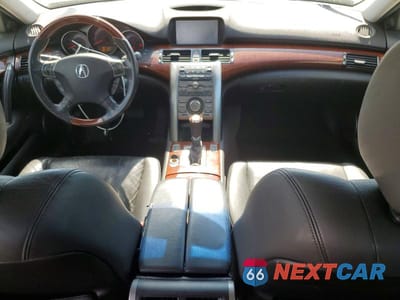 Zdjęcie 8 z 11 samochodu: 2010 ACURA RL VIN:JH4KB2F69AC001799 - miniatura