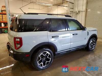 Trzecie zdjęcie samochodu z tyłu: 2021 FORD BRONCO SPORT BIG BEND VIN:3FMCR9B66MRA39413 - miniatura