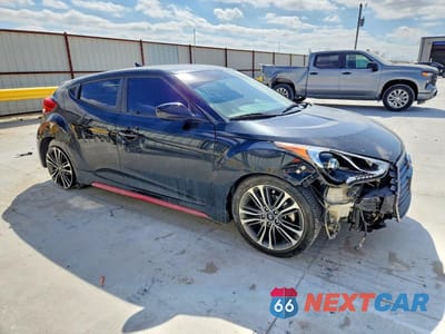Czwarte zdjęcie samochodu z boku: 2017 HYUNDAI VELOSTER TURBO R-SPEC VIN:KMHTC6AE2HU316016 - miniatura
