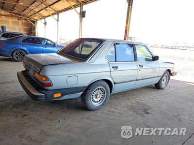 Trzecie zdjęcie samochodu z tyłu: 1988 BMW 528 E AUTOMATIC VIN:WBADK8300J9888071 - miniatura