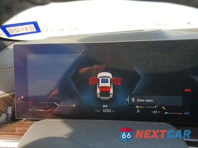 Zdjęcie 9 z 14 samochodu: 2026 BMW X6 XDRIVE40I VIN:5UX33EX08T9297010 - miniatura