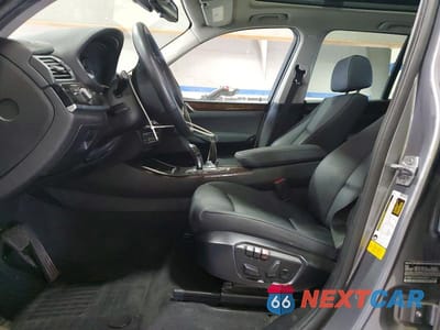 Zdjęcie 7 z 12 samochodu: 2017 BMW X3 SDRIVE28I VIN:5UXWZ7C31H0V92677 - miniatura