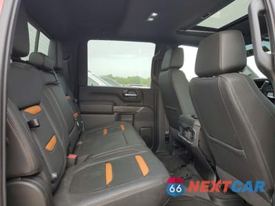 Zdjęcie 10 z 11 samochodu: 2022 GMC SIERRA K2500 AT4 VIN:1GT49PEY1NF219214 - miniatura