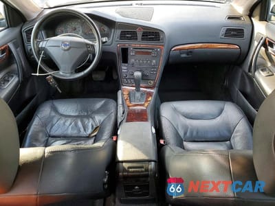 Zdjęcie 8 z 12 samochodu: 2006 VOLVO S60 2.5T VIN:YV1RS592062535744 - miniatura