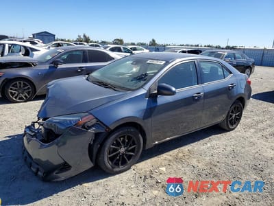 2017 TOYOTA COROLLA LE 5YFBURHE3HP703997 - główne zdjęcie licytacji z USA - miniatura