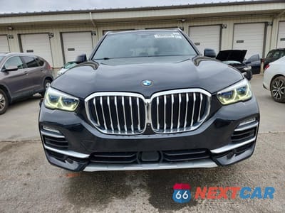 Piąte zdjęcie samochodu w środku: 2021 BMW X5 XDRIVE45E VIN:5UXTA6C05M9F32422 - miniatura