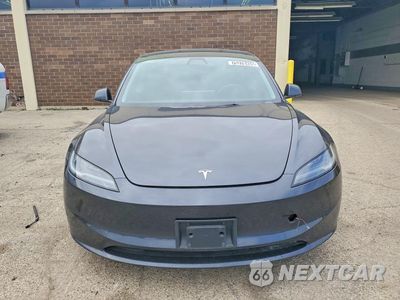 Piąte zdjęcie samochodu w środku: 2024 TESLA MODEL 3 VIN:5YJ3E1EB8RF754390 - miniatura