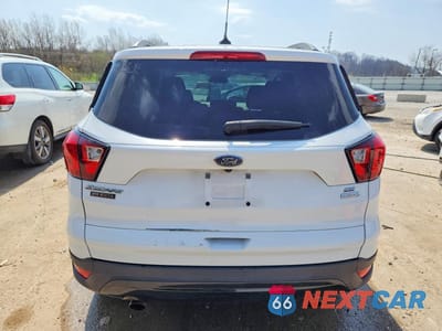 Zdjęcie 6 z 13 samochodu: 2019 FORD ESCAPE SE VIN:1FMCU0GDXKUB75793 - miniatura