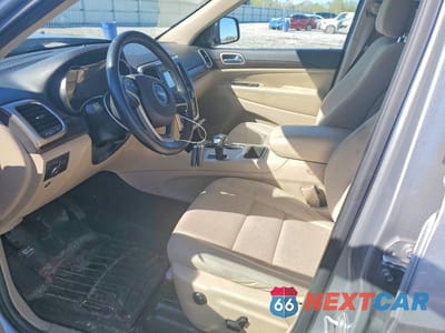 Zdjęcie 7 z 11 samochodu: 2014 JEEP GRAND CHEROKEE LAREDO VIN:1C4RJEAG4EC433114 - miniatura