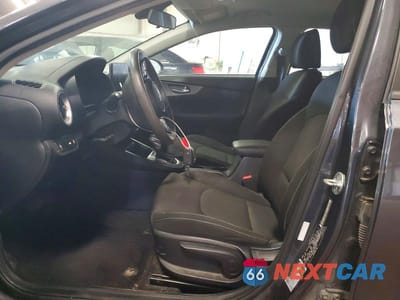 Zdjęcie 7 z 11 samochodu: 2021 KIA FORTE LXS VIN:3KPF24AD5ME300949 - miniatura