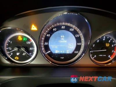 Zdjęcie 9 z 12 samochodu: 2011 MERCEDES-BENZ C 300 4MATIC VIN:WDDGF8BB4BR149025 - miniatura