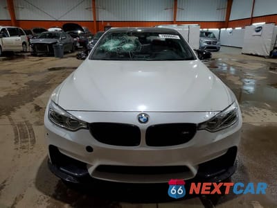 Piąte zdjęcie samochodu w środku: 2015 BMW M4 VIN:WBS3R9C59FK330014 - miniatura