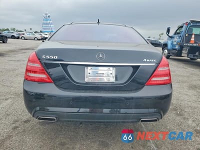 Zdjęcie 6 z 11 samochodu: 2013 MERCEDES-BENZ S 550 4MATIC VIN:WDDNG9EB7DA510089 - miniatura