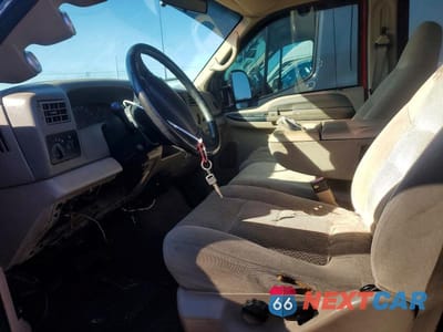 Zdjęcie 7 z 11 samochodu: 2001 FORD F350 SUPER DUTY FLATBED TRUCK VIN:1FTWW32F61EB24466 - miniatura