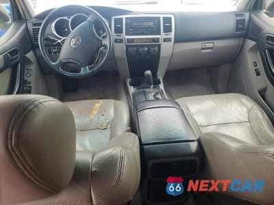 Zdjęcie 8 z 12 samochodu: 2005 TOYOTA 4RUNNER SR5 VIN:JTEZU14R650060250 - miniatura