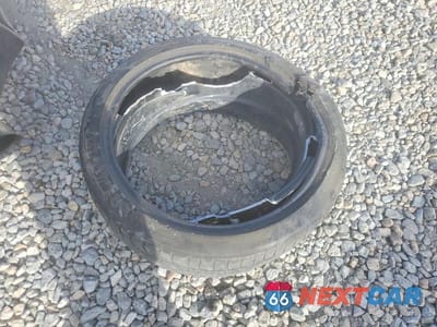 Zdjęcie 12 z 12 samochodu: 2017 CHEVROLET CAMARO SS VIN:1G1FF1R76H0152044 - miniatura