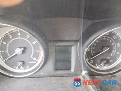 Zdjęcie 9 z 12 samochodu: 2010 SUZUKI KIZASHI GTS VIN:JS2RF9A5XA6100454 - miniatura