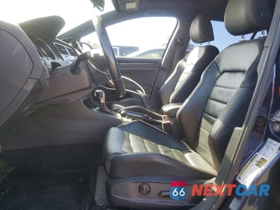 Zdjęcie 7 z 13 samochodu: 2016 VOLKSWAGEN GTI S VIN:3VW447AU0GM041359 - miniatura