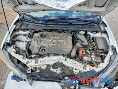 Zdjęcie 11 z 12 samochodu: 2018 TOYOTA COROLLA LE VIN:5YFBURHE8JP756250 - miniatura