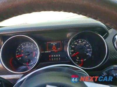 Zdjęcie 9 z 12 samochodu: 2015 FORD MUSTANG VIN:1FATP8EMXF5371526 - miniatura