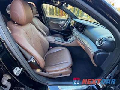 Zdjęcie 7 z 12 samochodu: 2022 MERCEDES-BENZ E 350 VIN:W1KZF8DB9NB049702 - miniatura