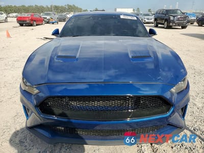 Piąte zdjęcie samochodu w środku: 2022 FORD MUSTANG GT VIN:1FA6P8CF5N5133437 - miniatura