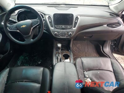 Zdjęcie 8 z 12 samochodu: 2023 CHEVROLET MALIBU PREMIER VIN:1G1ZE5ST5PF152255 - miniatura