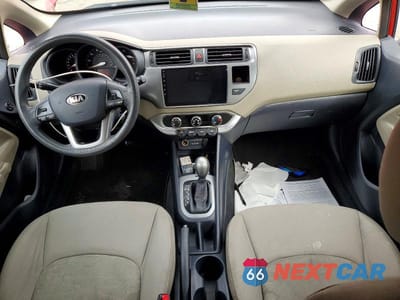 Zdjęcie 8 z 13 samochodu: 2014 KIA RIO LX VIN:KNADM4A35E6326805 - miniatura