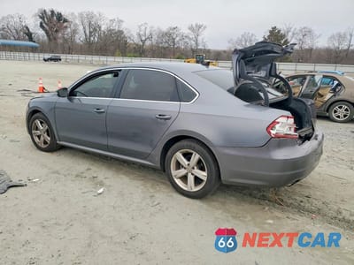 Drugie zdjęcie samochodu z przodu: 2014 VOLKSWAGEN PASSAT SE VIN:1VWBS7A36EC101440 - miniatura