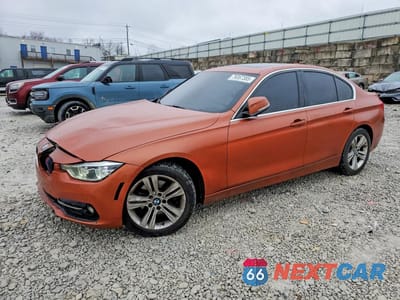 2017 BMW 330 WBA8B9G34HNU52935 - główne zdjęcie licytacji z USA - miniatura