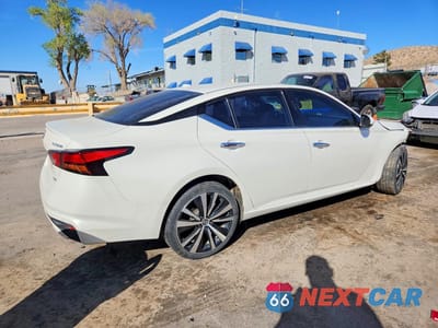 Trzecie zdjęcie samochodu z tyłu: 2019 NISSAN ALTIMA VIN:1N4BL4FW9KC186910 - miniatura