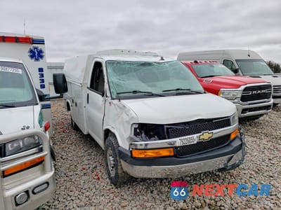 Czwarte zdjęcie samochodu z boku: 2021 CHEVROLET EXPRESS UTILITY / SERVICE TRUCK VIN:1GB0GRF73M1307851 - miniatura