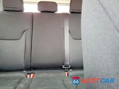 Zdjęcie 10 z 12 samochodu: 2019 JEEP RENEGADE SPORT VIN:ZACNJAAB3KPK17125 - miniatura