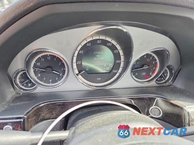 Zdjęcie 9 z 11 samochodu: 2010 MERCEDES-BENZ E 350 4MATIC VIN:WDDHF8HB9AA129751 - miniatura