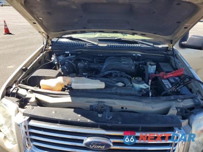 Zdjęcie 12 z 13 samochodu: 2007 FORD EXPLORER XLT VIN:1FMEU73E17UB74359 - miniatura