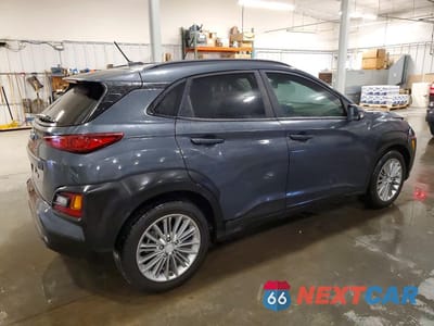 Trzecie zdjęcie samochodu z tyłu: 2020 HYUNDAI KONA SEL VIN:KM8K22AA1LU400146 - miniatura