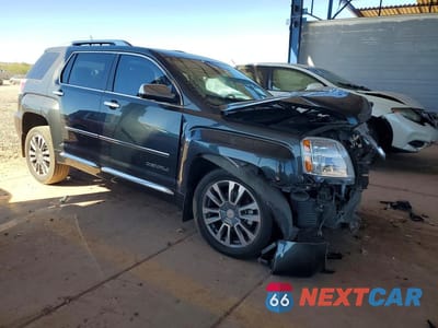 Czwarte zdjęcie samochodu z boku: 2017 GMC TERRAIN DENALI VIN:2GKFLRE3XH6263628 - miniatura
