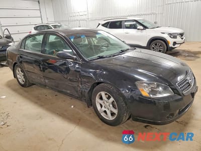 Czwarte zdjęcie samochodu z boku: 2005 NISSAN ALTIMA 2.5 VIN:1N4AL11D15C184217 - miniatura