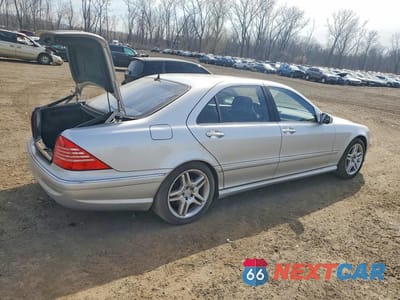 Trzecie zdjęcie samochodu z tyłu: 2006 MERCEDES-BENZ S VIN:WDBNG70J26A462385 - miniatura