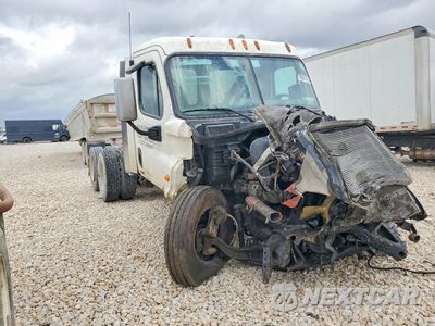 2016 FREIGHTLINER CASCADIA 125 SEMI TRUCK 3AKJGED5XGDGT9244 - główne zdjęcie licytacji z USA - miniatura