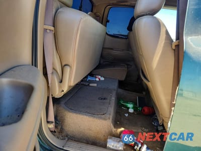 Zdjęcie 10 z 12 samochodu: 2002 TOYOTA TUNDRA LIMITED VIN:5TBBT48142S256879 - miniatura