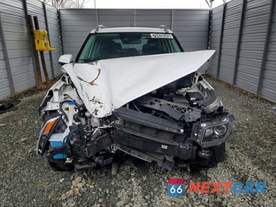 Piąte zdjęcie samochodu w środku: 2023 HYUNDAI VENUE SEL VIN:KMHRC8A34PU219905 - miniatura