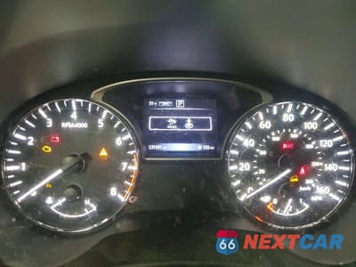 Zdjęcie 9 z 13 samochodu: 2017 NISSAN PATHFINDER S VIN:5N1DR2MM0HC629456 - miniatura