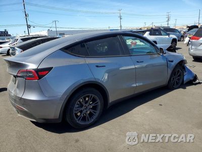 Trzecie zdjęcie samochodu z tyłu: 2024 TESLA MODEL Y VIN:7SAYGDED7RF211585 - miniatura