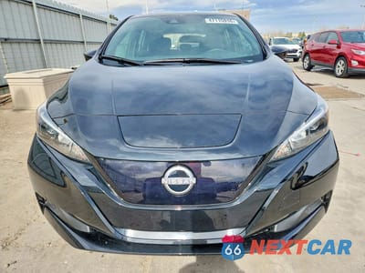 Piąte zdjęcie samochodu w środku: 2025 NISSAN LEAF S VIN:1N4AZ1BV0SC563615 - miniatura