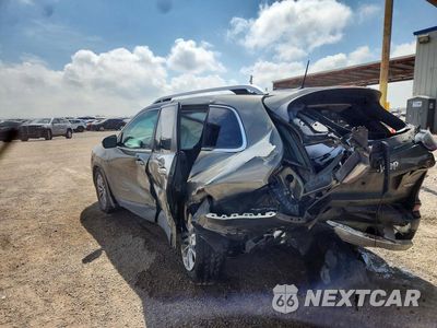 Drugie zdjęcie samochodu z przodu: 2019 JEEP CHEROKEE LATITUDE PLUS VIN:1C4PJLLB5KD221082 - miniatura